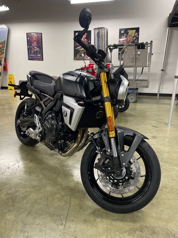 2026 Suzuki GSX-8T