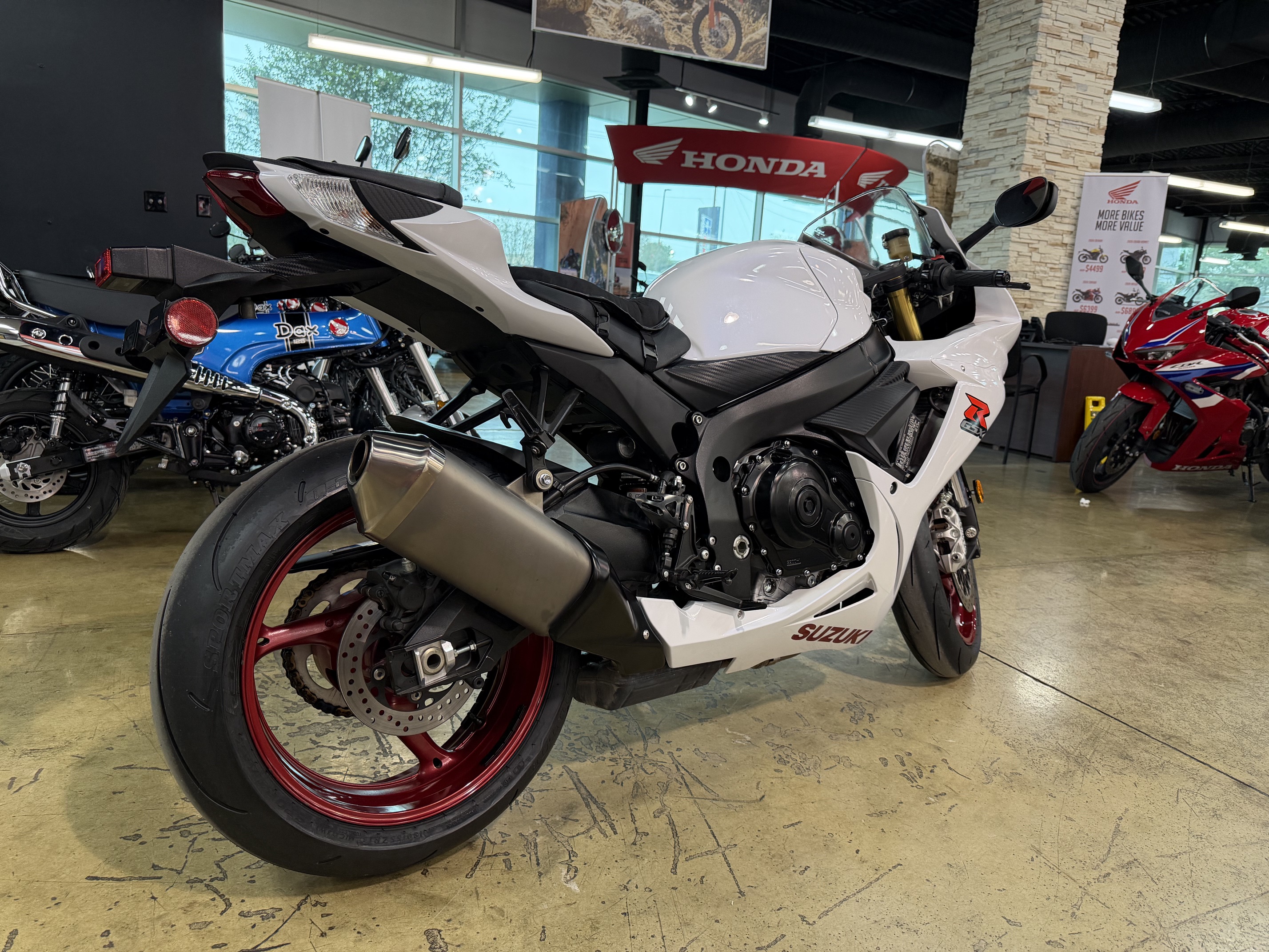 2017 SUZUKI GSX-R750L7 MOTORCYCLE
