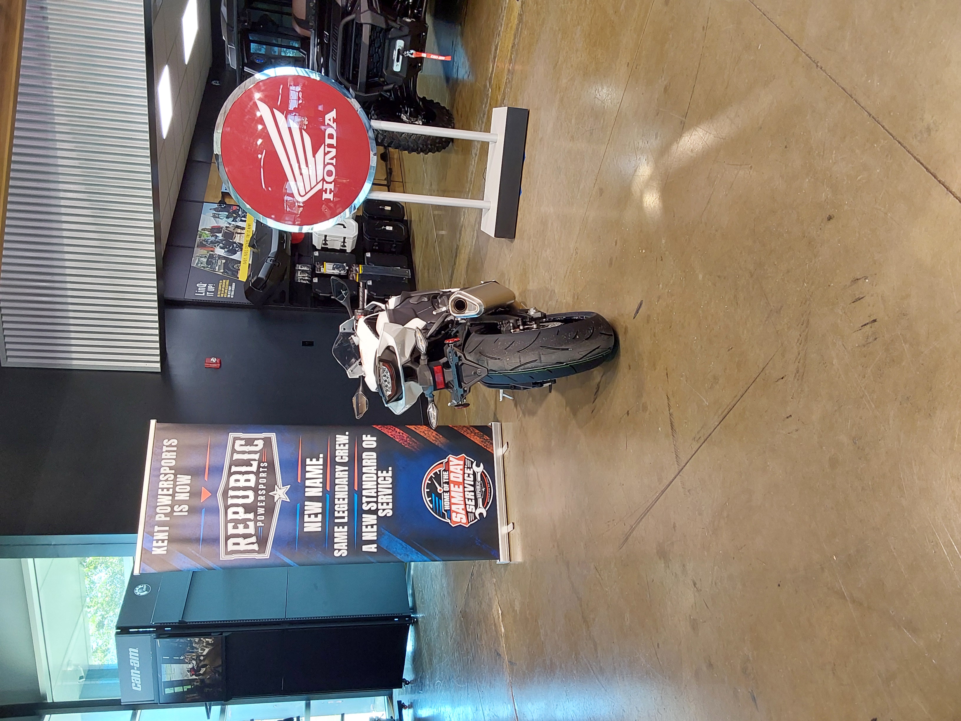 2027 Honda CBR1000RR MOTORCYCLE